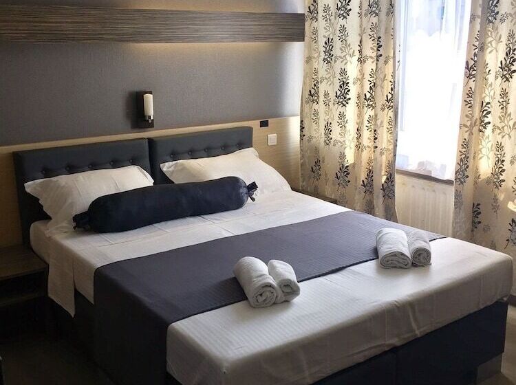 스탠다드 룸, Prince De Liege