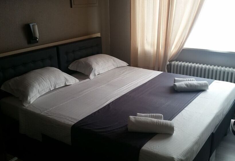 스탠다드 룸, Prince De Liege