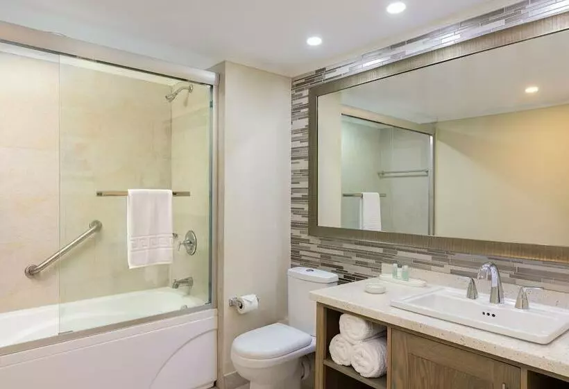 سوییت جونیور با چشم‌انداز دریا, Turtle Beach By Elegant Hotels   All Inclusive