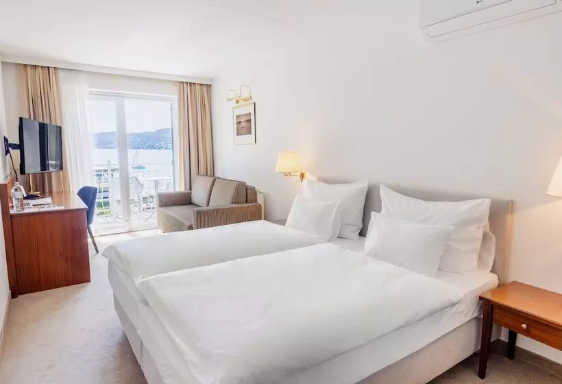 レイクビューデラックスルーム, Seehotel Dr. Jilly