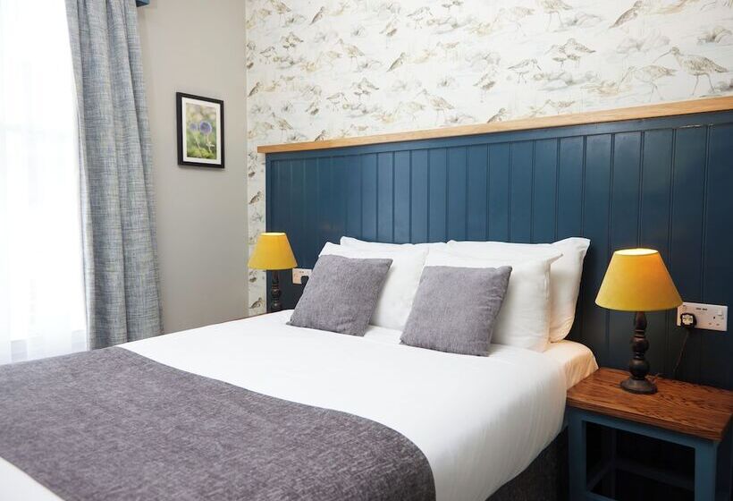 Номер Стандарт, Bell Hotel & Inn By Greene King Inns