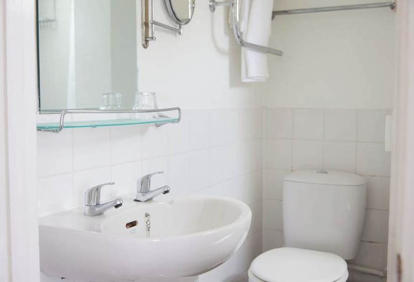 Номер Стандарт Индивидуальный, Bell Hotel & Inn By Greene King Inns