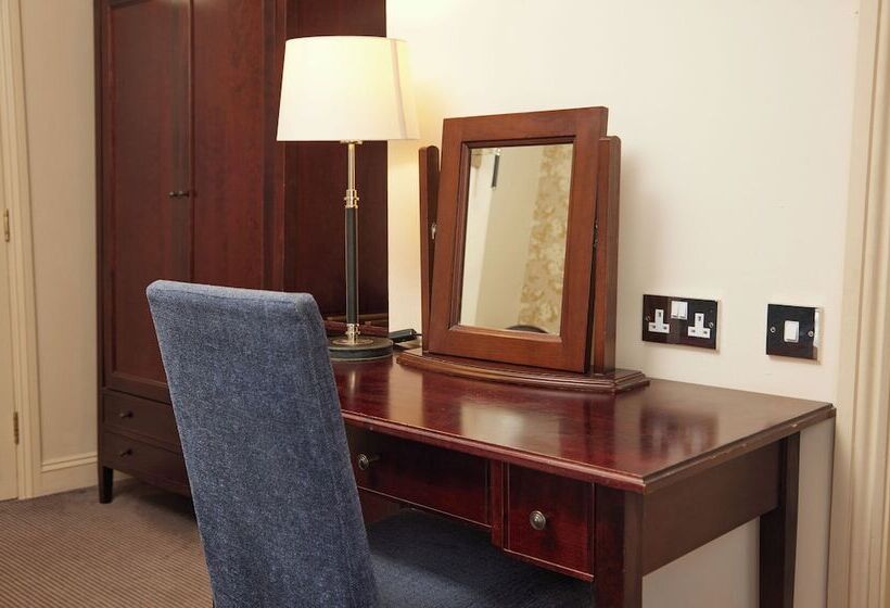 Номер Superior, Bell Hotel & Inn By Greene King Inns