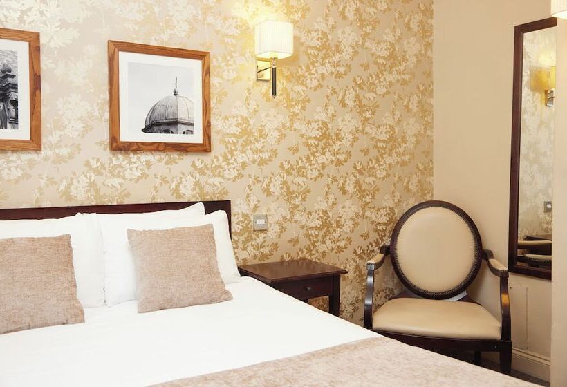 Номер Superior, Bell Hotel & Inn By Greene King Inns