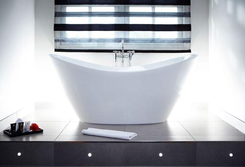 جناح, Alexander House Hotel & Utopia Spa