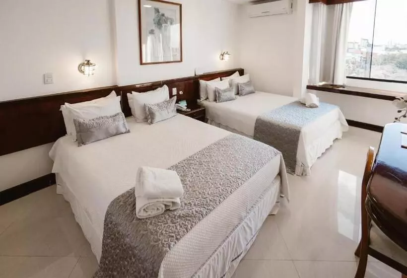 اتاق استاندارد چهار تخته, Arenal