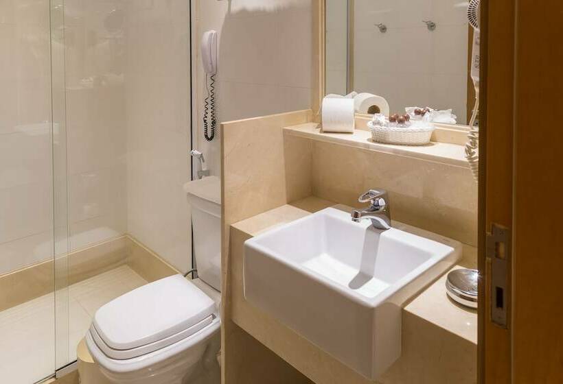 Quarto Quádruplo Deluxe, Atlantico Praia
