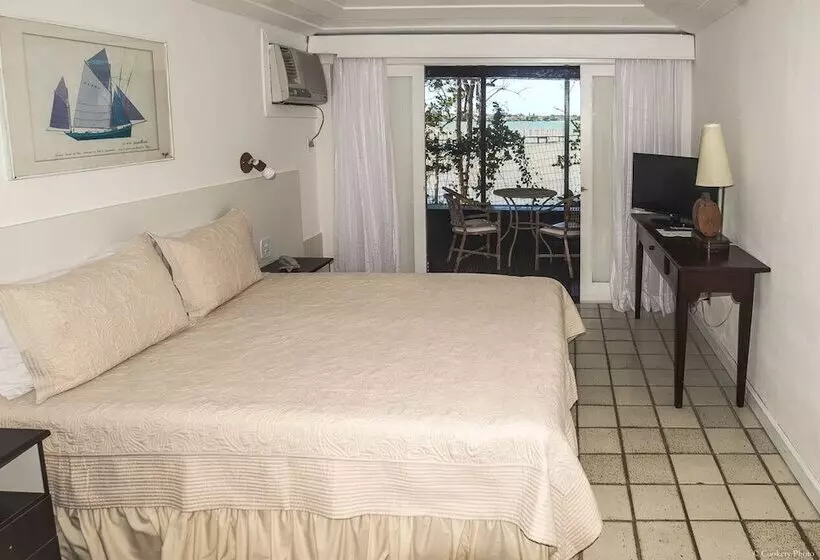 سوییت, Barracuda Eco Resort Buzios