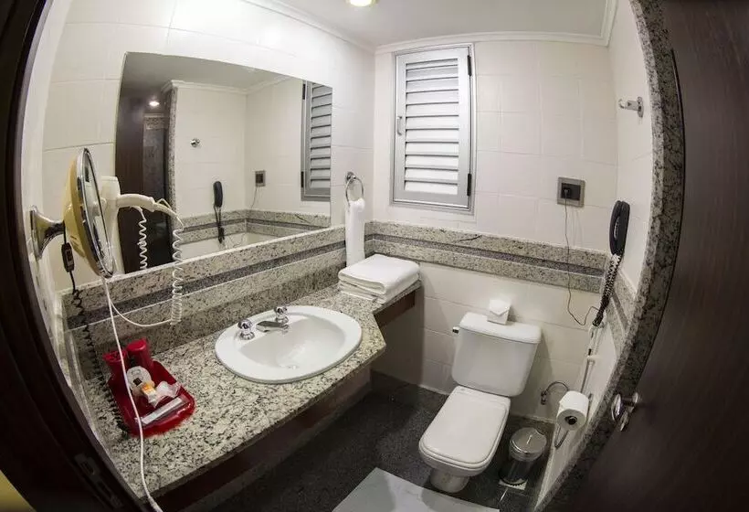 سوییت جونیور, Da Vinci Hotel & Conventions