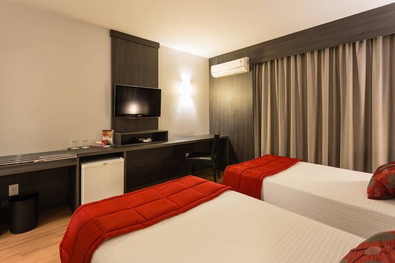 חדר אקזקיוטיב, Faial Prime Suites