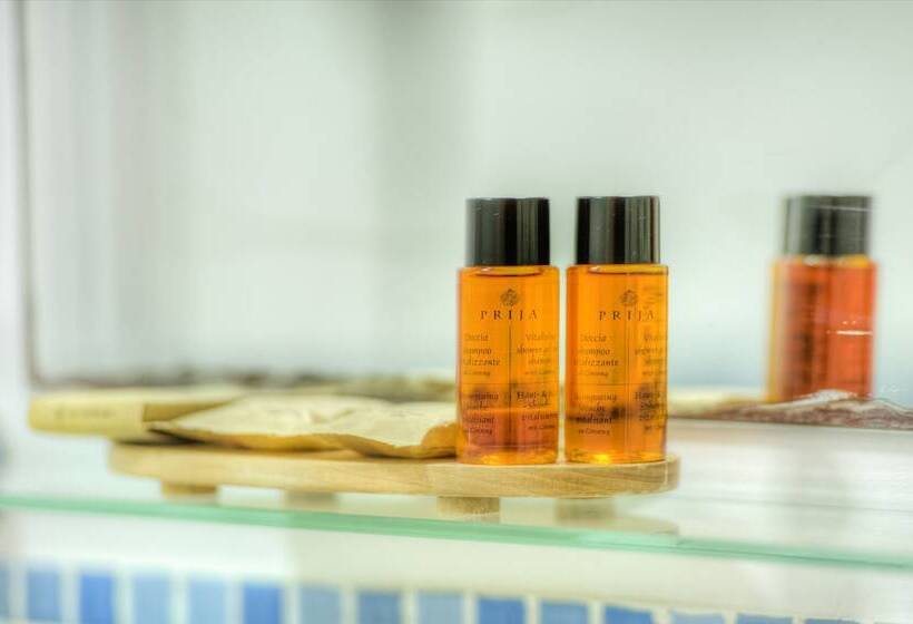 Номер Стандарт, Garner Reading City Centre By Ihg