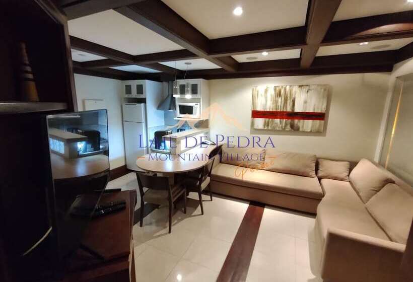 스탠다드 스튜디오, Laje De Pedra Mountain Villageprime