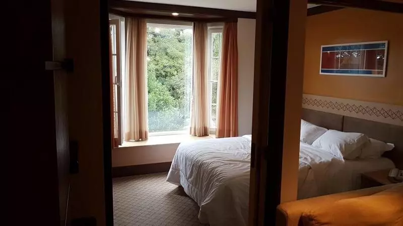 استودیوی استاندارد, Laje De Pedra Mountain Villageprime