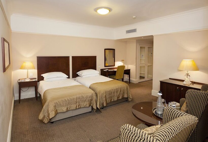 חדר סטנדרט, Macdonald Burlington