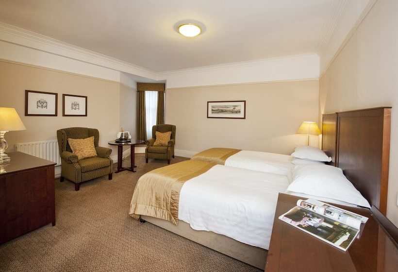 חדר סטנדרט, Macdonald Burlington