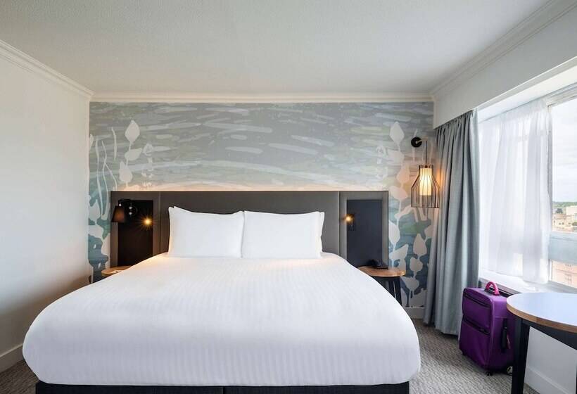 Номер Superior, Mercure Bedford Centre