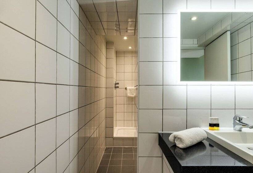 Номер Престиж, Mercure Bedford Centre