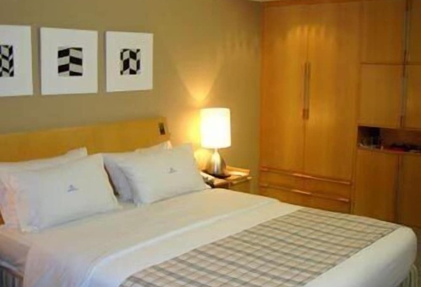 豪华房间, Phenícia Bittar