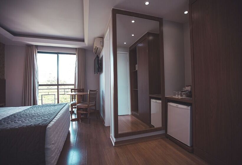 디럭스 룸, Rafain Centro