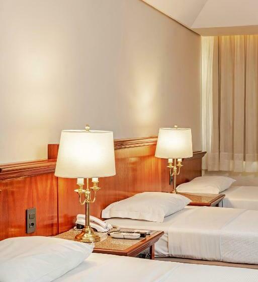 חדר סטנדרט לשלושה, Rede Andrade Braz