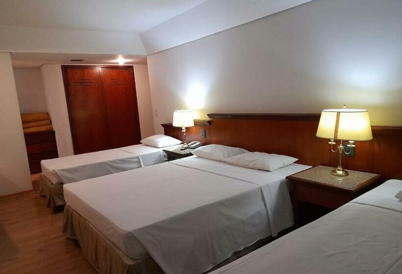 חדר משפחתי, Rede Andrade Braz