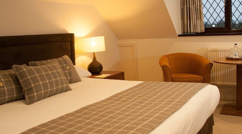 スタンダードルーム, Stirrups