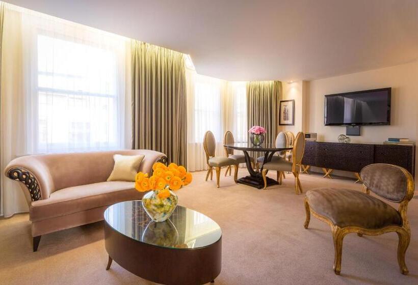 سوییت, Ten Manchester Street