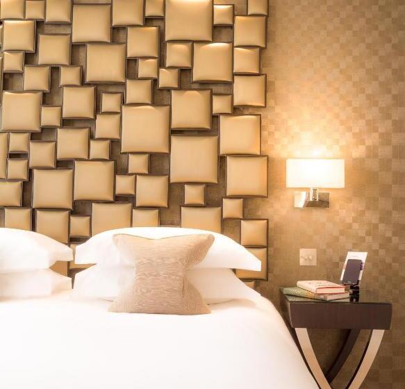 سوییت, Ten Manchester Street