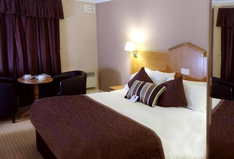 스탠다드 룸 킹사이즈 침대, Widnes Halton Everglades Park