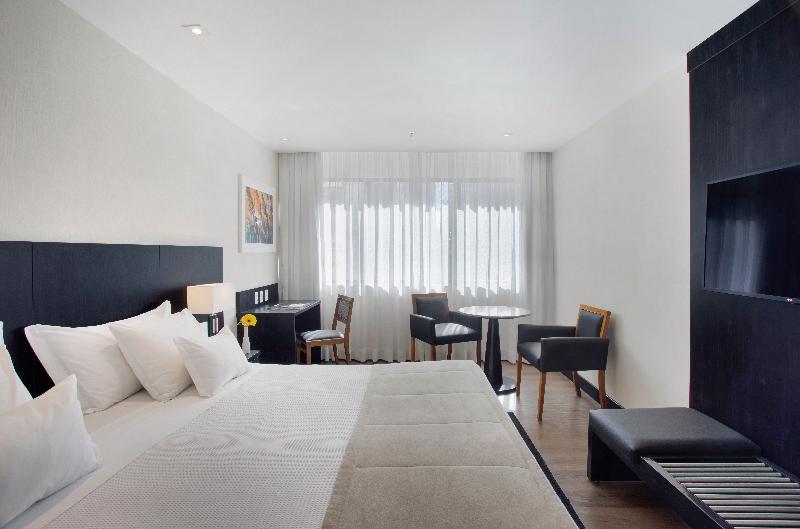 جناح جونيور, Windsor Leme