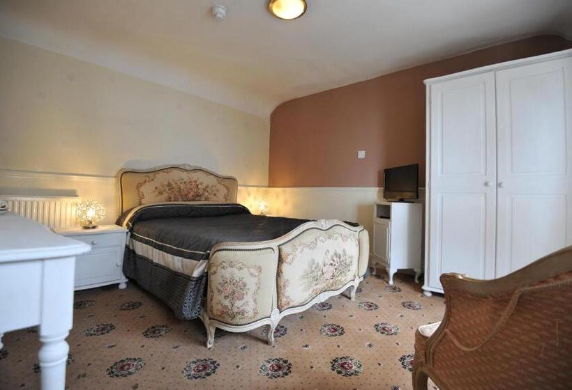 غرفة قياسية, Crown Hotel Brackley