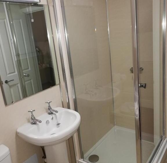 غرفة قياسية, Crown Hotel Brackley