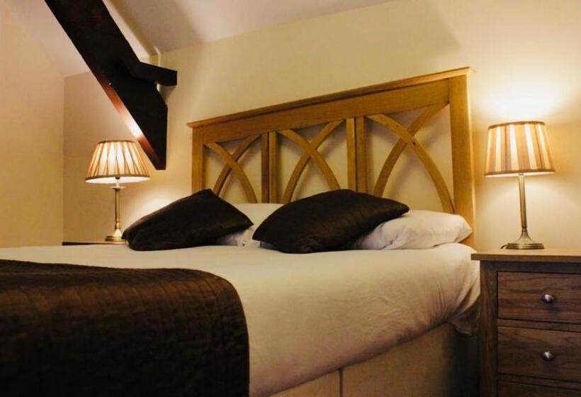 غرفة قياسية, Crown Hotel Brackley