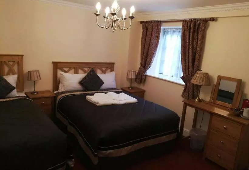 ファミリールーム, Crown Hotel Brackley