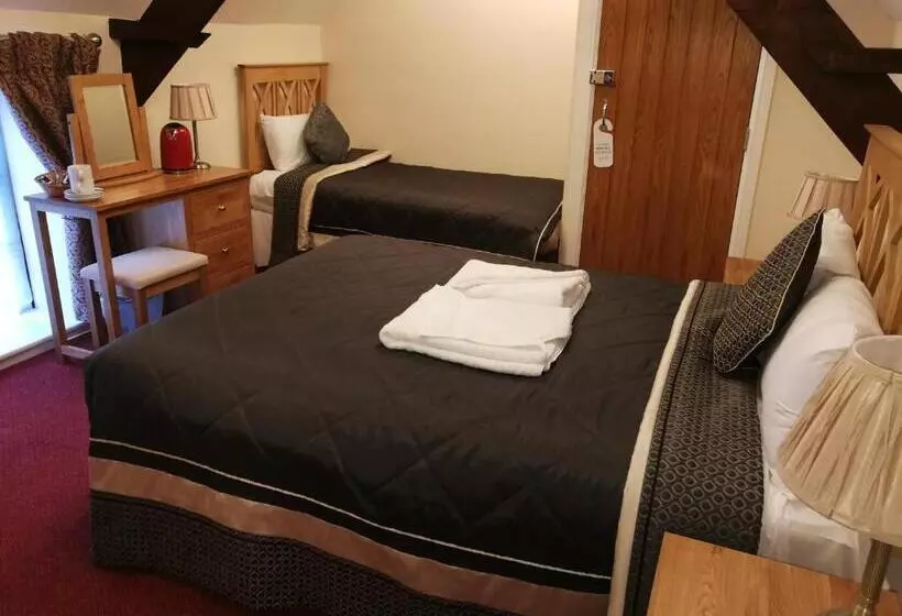 ファミリールーム, Crown Hotel Brackley