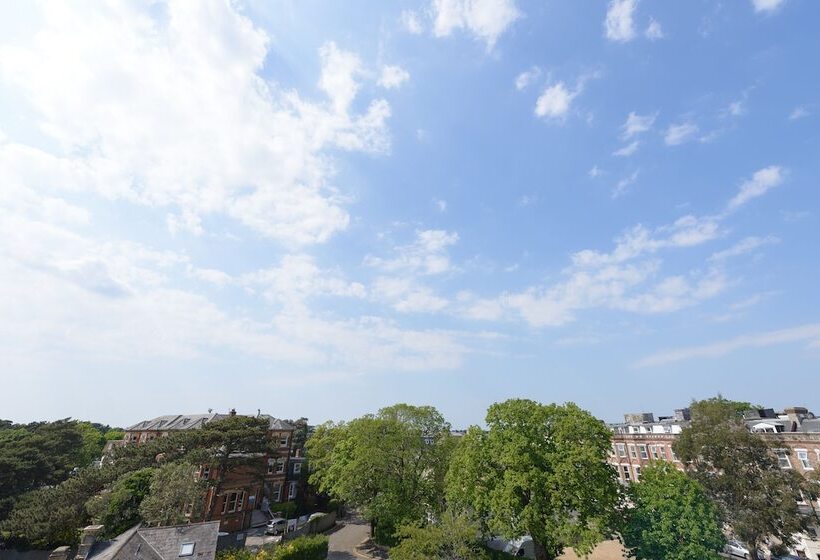 バルコニー付きスタンダードルーム, Best Western Plus The Connaught Hotel And Spa