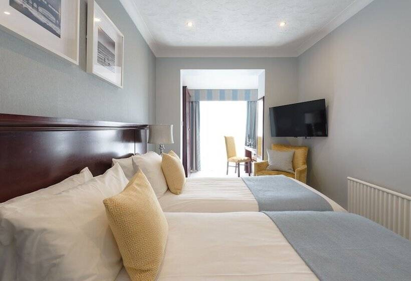 Номер Стандарт, Best Western Plus The Connaught Hotel And Spa