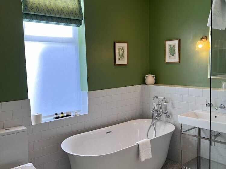 スイート, Best Western Plus The Connaught Hotel And Spa