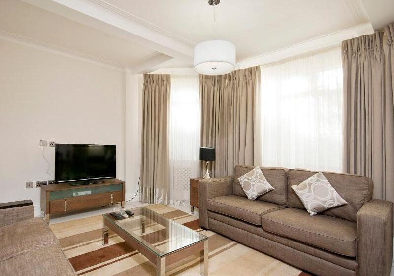 Апартаменты 2 Спальни, Fountain House