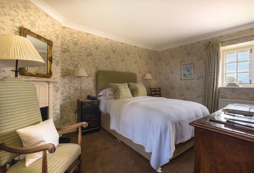 1 Bedroom House, Greywalls Hotel & Chez Roux