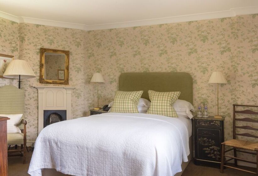 1 Bedroom House, Greywalls Hotel & Chez Roux