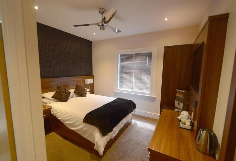 Номер Deluxe, The Harboro