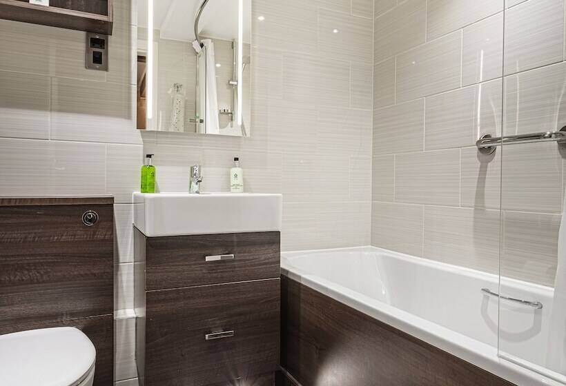 Классический Номер, The Royal Oak Hotel, Welshpool, Mid Wales