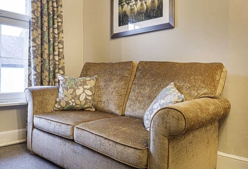 חדר משפתחתי סופריור, The Royal Oak Hotel, Welshpool, Mid Wales