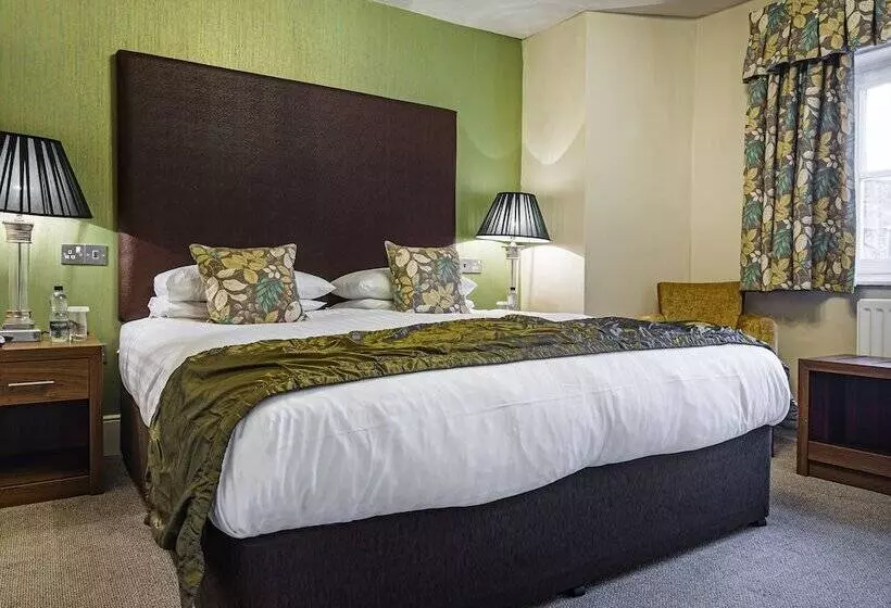 スーペリアファミリールーム, The Royal Oak Hotel, Welshpool, Mid Wales