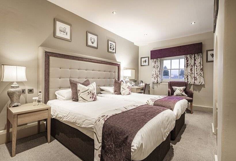 חדר סופריור, The Royal Oak Hotel, Welshpool, Mid Wales