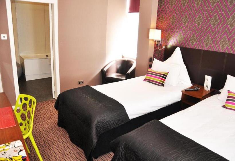 Номер Стандарт, Carmelite Hotel; Bw Signature Collection