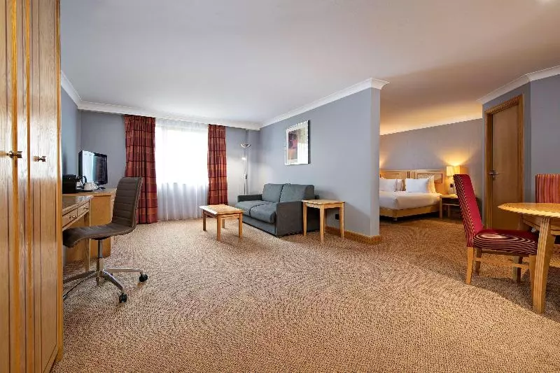 Juniorsviitti King-vuode, Doubletree By Hilton Swindon