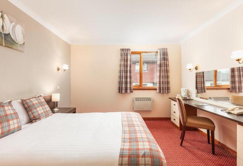 Номер Стандарт, Highlander Hotel ‘a Bespoke Hotel’