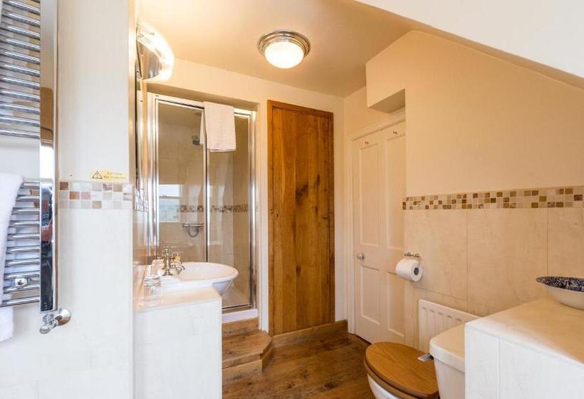 חדר סטנדרט נוף לאגם, Lake Vyrnwy Hotel & Spa